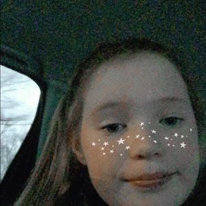 Meet your Posher, Ellie